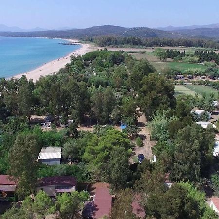 Campeggio Villaggio Sos Flores Тортолі Екстер'єр фото