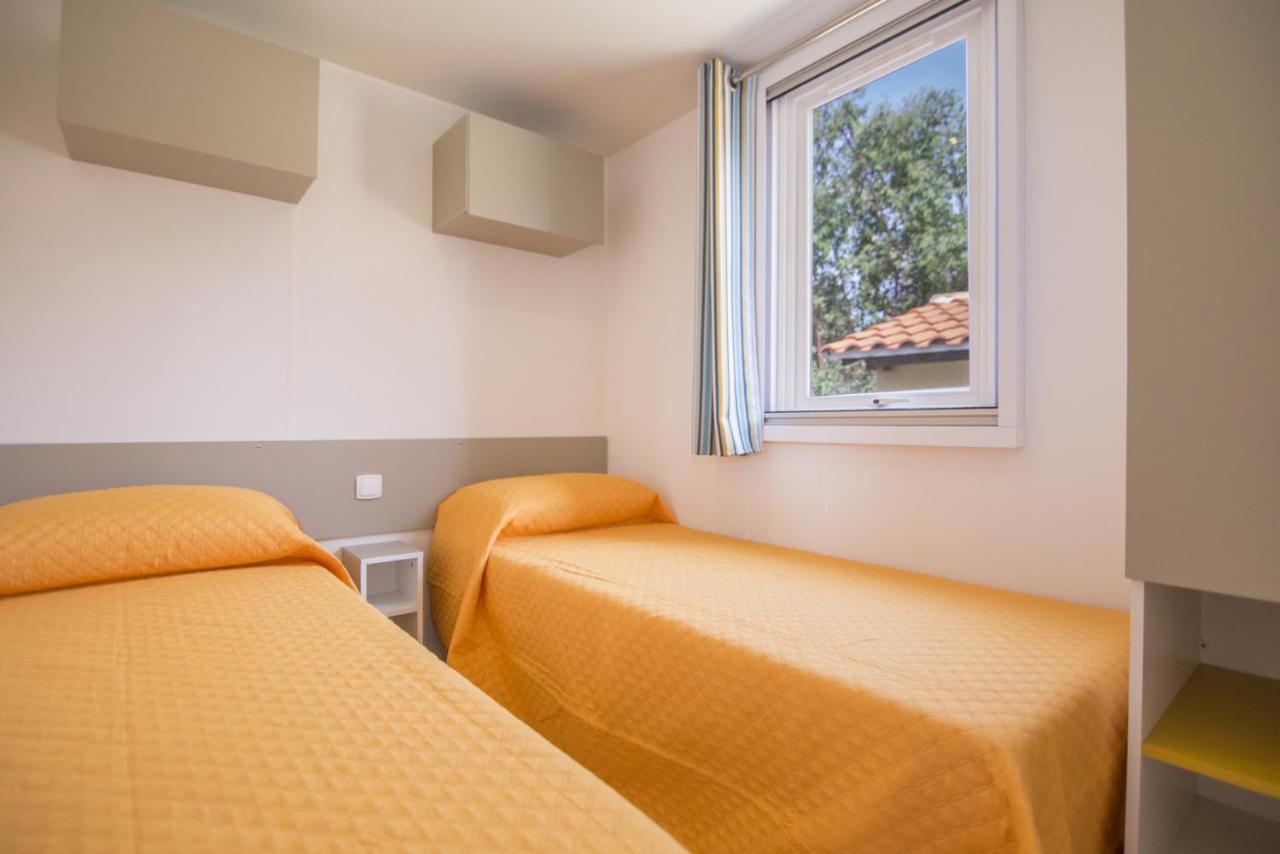 Campeggio Villaggio Sos Flores Тортолі Екстер'єр фото