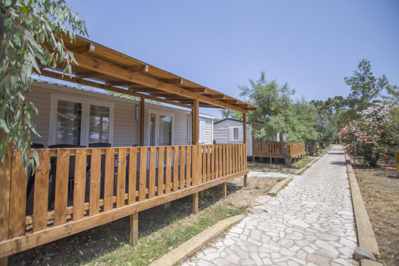 Campeggio Villaggio Sos Flores Тортолі Екстер'єр фото